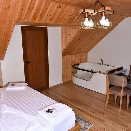 Zallina Отель 3*