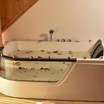 Отель Zallina 3*