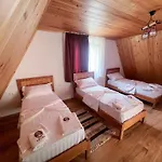 Отель Zallina Тети