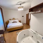 Zallina Тети