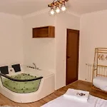 Zallina 3*