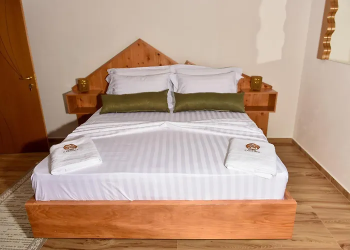 מלון Zallina טת